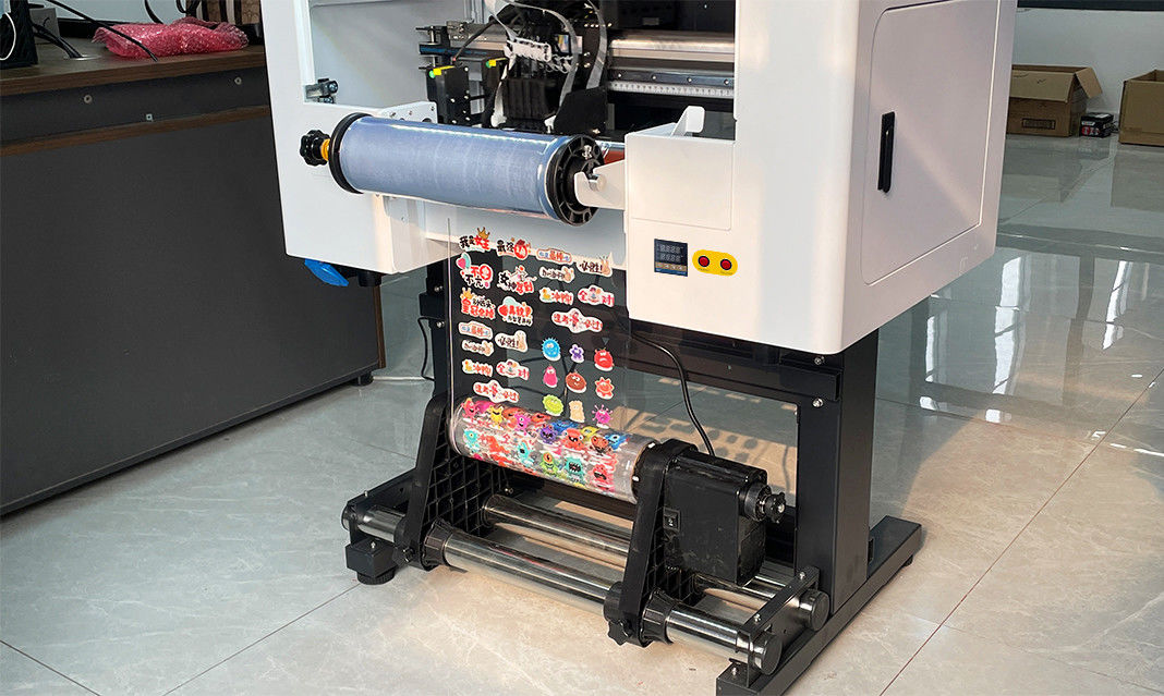 Imprimante A3 UV DTF avec laminateur à rouleau à rouleau tout en un Imprimante A3 UV DTF pour autocollant