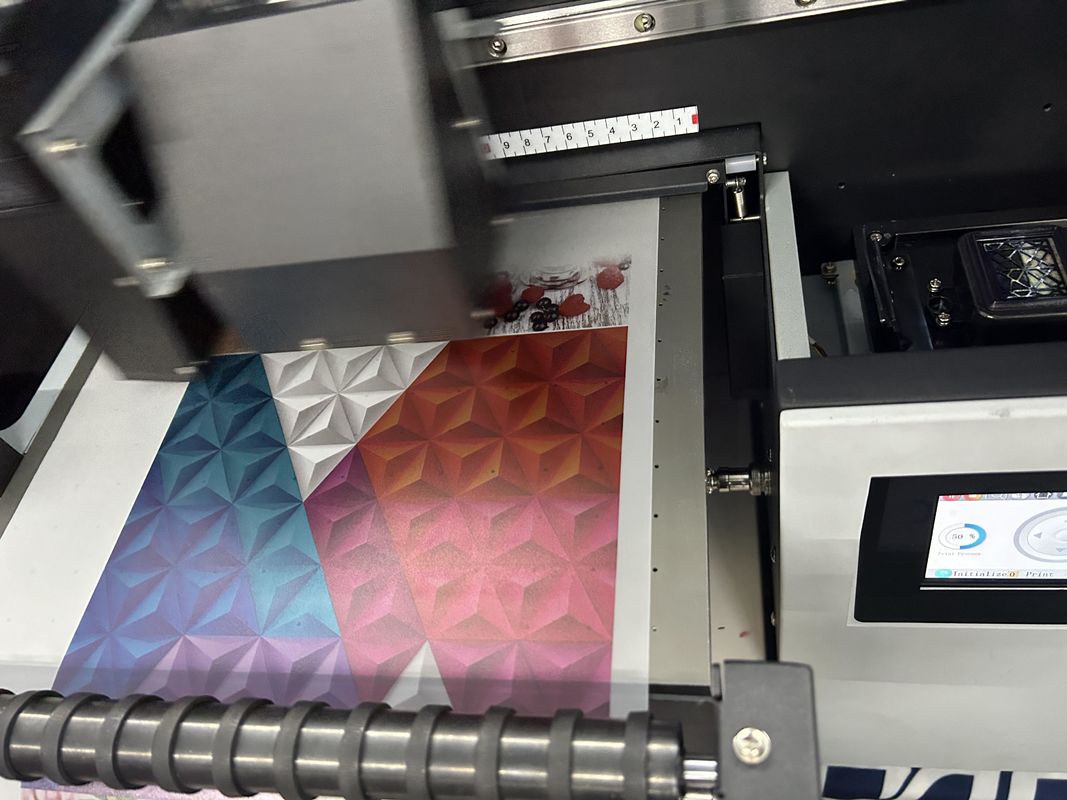 Imprimante UV couleur A3 à l'encre W V avec tête d'impression S1-HD et taille de plateforme 300x475 mm